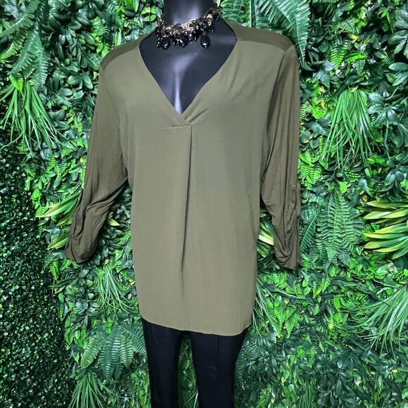 DRESS BARN Tops Women 3XL Green Pleated Blouse V Neckline Layered  1617‎ - Picture 6 of 9
